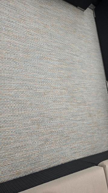 Karpet  zand en babyblue kleur voor veranda beschikbaar voor biedingen