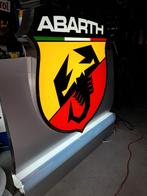 Abarth Logo lichtbak incl buitengevelplaat 156cm top staat., Verzamelen, Ophalen, Eu, Gebruikt, Eu
