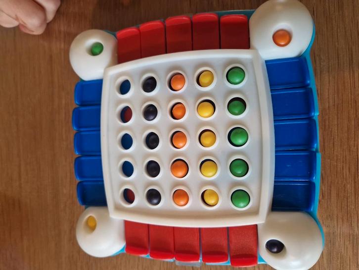 Valkuil reisspel/ reis editie van MB, Hobby en Vrije tijd, Gezelschapsspellen | Bordspellen, Zo goed als nieuw, Reisspel, Ophalen of Verzenden