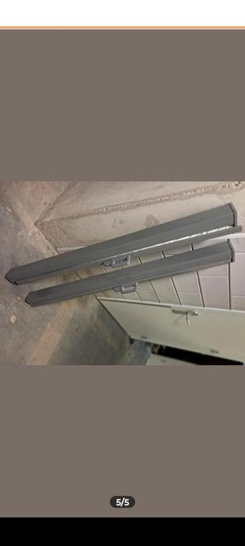 Lange Windschermen / Tuinschermen - 5 Meter beschikbaar voor biedingen