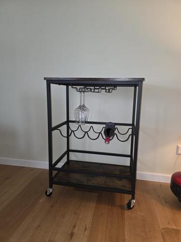 Bar cart - wijnrek - barretje, wieltjes, zwart staal hout beschikbaar voor biedingen