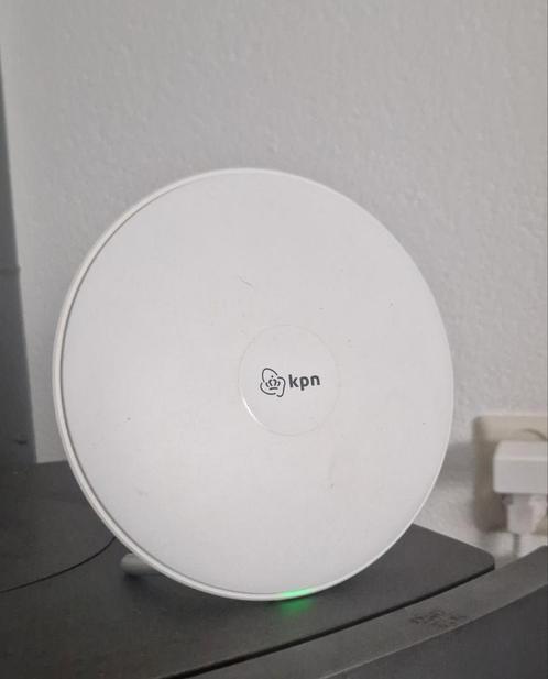 Kpn WiFi versterker, Computers en Software, WiFi-versterkers, Zo goed als nieuw, Ophalen of Verzenden
