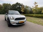 Mini Countryman Cooper - leder, panoramadak, xenon, Voorwielaandrijving, Zwart, 122 pk, Particulier