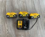 Dewalt 18v drie accu’s 5 ah en oplader, Doe-het-zelf en Verbouw, Gereedschap | Machine-onderdelen en Toebehoren, Ophalen, Zo goed als nieuw