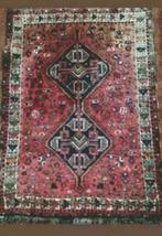 Perzisch tafelkleed uit Iran 1.10 bij 1.40 handgeknoopt.
Sem, Antiek en Kunst, Antiek | Kleden en Textiel, Ophalen of Verzenden