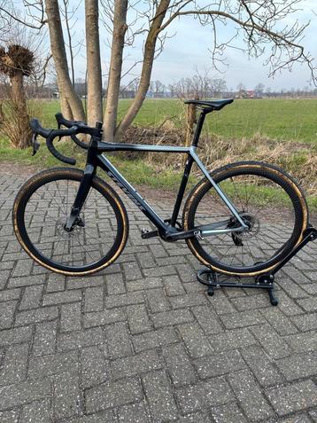 Stevens super prestige mt 54 grey-black Sram beschikbaar voor biedingen