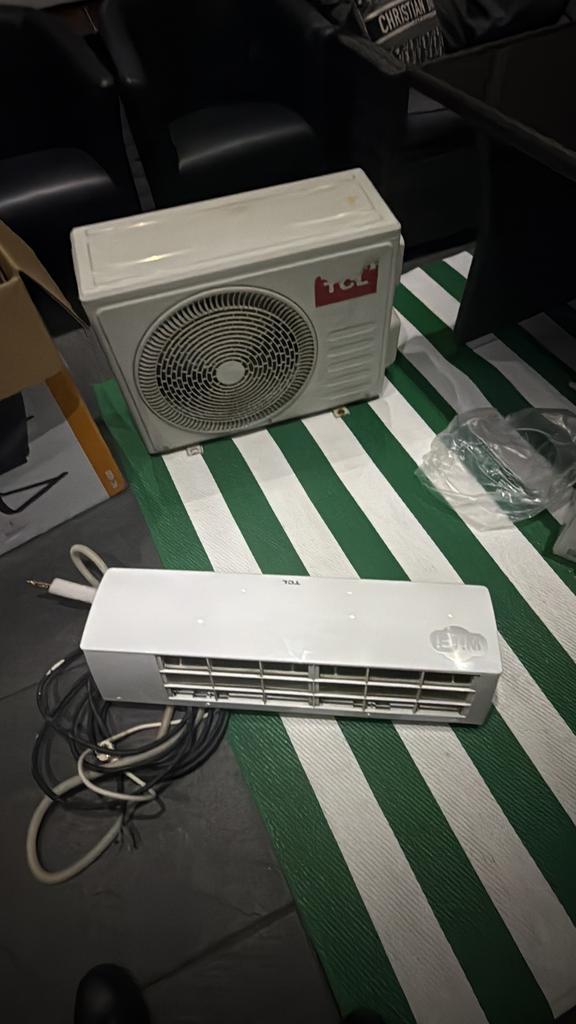 Airco TCL, Witgoed en Apparatuur, Airco's, Zo goed als nieuw, Wandairco, 3 snelheden of meer, Afstandsbediening, Ophalen of Verzenden