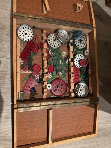 Vintage metalen constructieset– Trix / Meccano stijl beschikbaar voor biedingen
