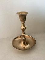 Kandelaar van messing 12 cm. hoog en 195 gram., Verzenden