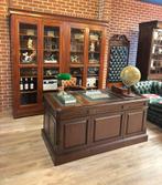 Engels bureau mahoniehout groen leer gouden bies, Ophalen, Info@chesterfieldjunkie.nl, Gosem engelsstraat 7, Zo goed als nieuw