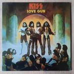 Kiss - Love Gun lp eerste USA 1977 met insert en pistool NM, Ophalen of Verzenden, Zo goed als nieuw