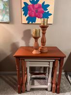 Eikenhouten Tafeltjes - Terra Kleuren, Huis en Inrichting, Tafels | Bijzettafels, Ophalen, Zo goed als nieuw, Rechthoekig, Hout