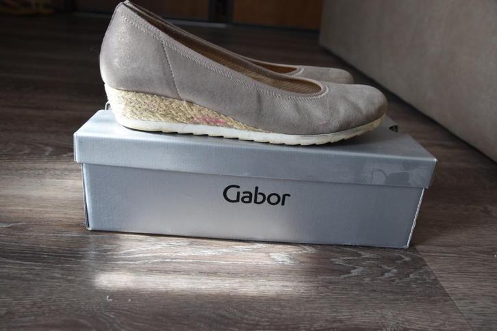 Mooie Gabor ballerina, Kleding | Dames, Schoenen, Gedragen, Ballerina's, Beige, Ophalen of Verzenden