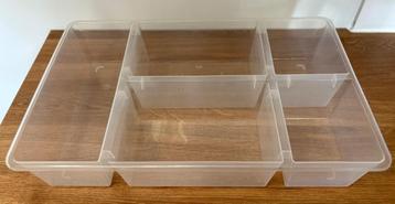 Gezocht: Vakjesbak IKEA beschikbaar voor biedingen