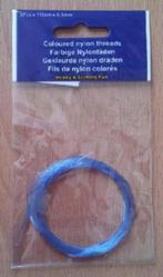 Scrapbook Embellishments Blauw Gekleurde Nylon Draden (NIEUW, Ophalen of Verzenden, Nieuw, Versiering of Embellishment