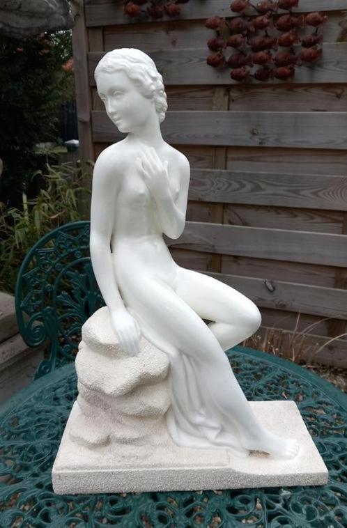 Uniek beeld !!! Lemone - Odyv - Art Deco Frans Keramiek (84), Tuin en Terras, Tuinbeelden, Zo goed als nieuw, Ophalen of Verzenden