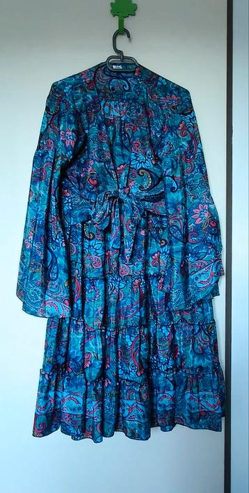 Nieuwe rok met top set beschikbaar voor biedingen