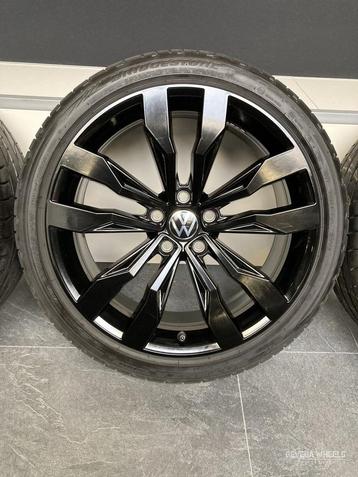 19” originele Volkswagen T-roc ‘Suzuka’ velgen banden 5x112  beschikbaar voor biedingen