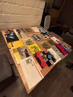 Lot Nikon vintage brochures handleiding F serie F3 FA FE FM, Ophalen of Verzenden, Gebruikt, Spiegelreflex, Nikon