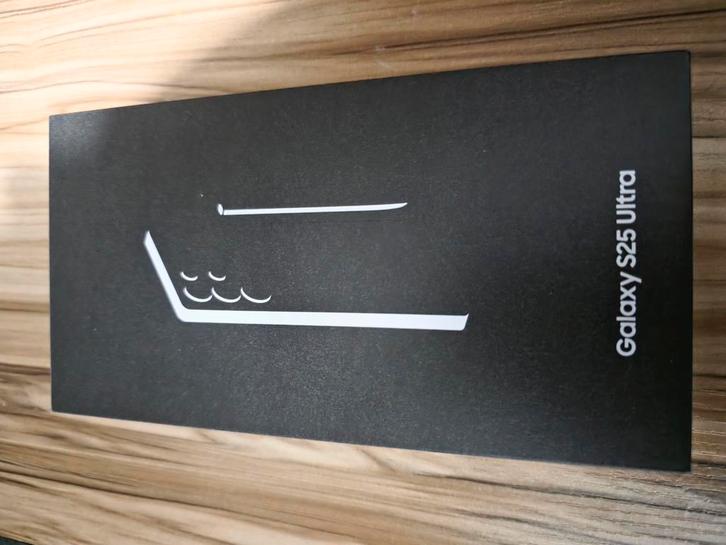 Samsung s25 Ultra nieuw( Stt), Telecommunicatie, Mobiele telefoons | Samsung, Zo goed als nieuw, Overige modellen, 256 GB, Zonder abonnement