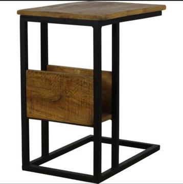 Nieuwe laptop tafel bijzet tafel mango hout  beschikbaar voor biedingen