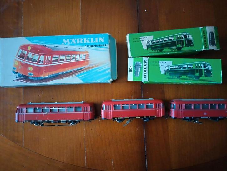Marklin Railbus met twee bijwagens, Hobby en Vrije tijd, Modeltreinen | H0, Zo goed als nieuw, Wagon, Wisselstroom, Märklin, Ophalen of Verzenden