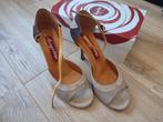 Tangolera dansschoenen, Kleding | Dames, Schoenen, Ophalen of Verzenden, Zo goed als nieuw, Sneakers of Gympen