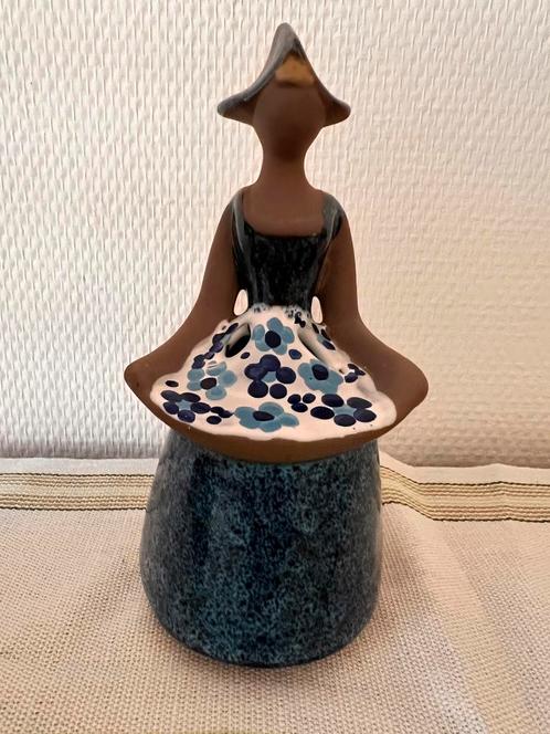 Bloemenmeisje 17 cm Ulla Skogh Zweden, Antiek en Kunst, Antiek | Keramiek en Aardewerk, Ophalen of Verzenden
