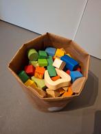 Mand vol met houten blokken, Ophalen of Verzenden