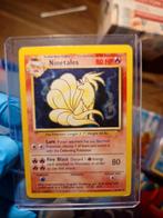 Ninetales Black Flame ERROR 12/102 Base Set, Hobby en Vrije tijd, Verzamelkaartspellen | Pokémon, Ophalen of Verzenden, Gebruikt