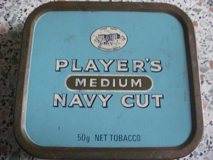 Player's medium Navy cut tobacco, Verzamelen, Rookartikelen, Aanstekers en Luciferdoosjes, Gebruikt, Tabaksdoos of Verpakking