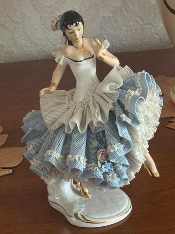 Porseleinen Flamenco Danseres Beeldje beschikbaar voor biedingen