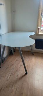 Ikea bureau glazen blad en metalen onderstel, Gebruikt, Ophalen