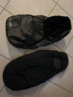 2 voetenzakken maxi cosi prijs €10 per stuk, Autogordel, Ophalen of Verzenden, Zo goed als nieuw, 0 t/m 13 kg