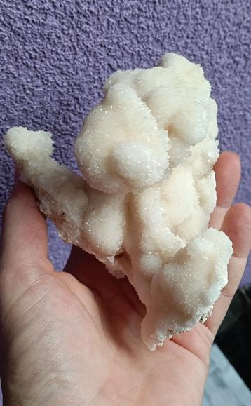 Chalcedoon Indonesië  beschikbaar voor biedingen