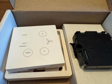 NIeuw: ComfoSense C67 zender (Zender WTW unit ComfoAir) beschikbaar voor biedingen