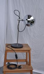 Gepo | Vintage tafellamp | Bollamp | Chrome met zwarte voet, Metaal, Zo goed als nieuw, Minder dan 50 cm, Ophalen of Verzenden