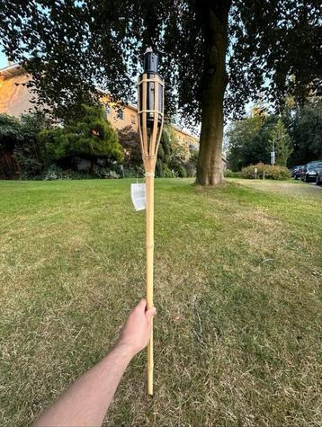 Twee tuinfakkels bamboe, nieuw beschikbaar voor biedingen