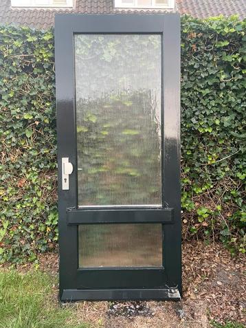 Voordeur hardhout 92,5 cm 211,5 cm beschikbaar voor biedingen