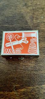 Miniatuur naaigarnituur., Antiek en Kunst, Curiosa en Brocante, Ophalen of Verzenden