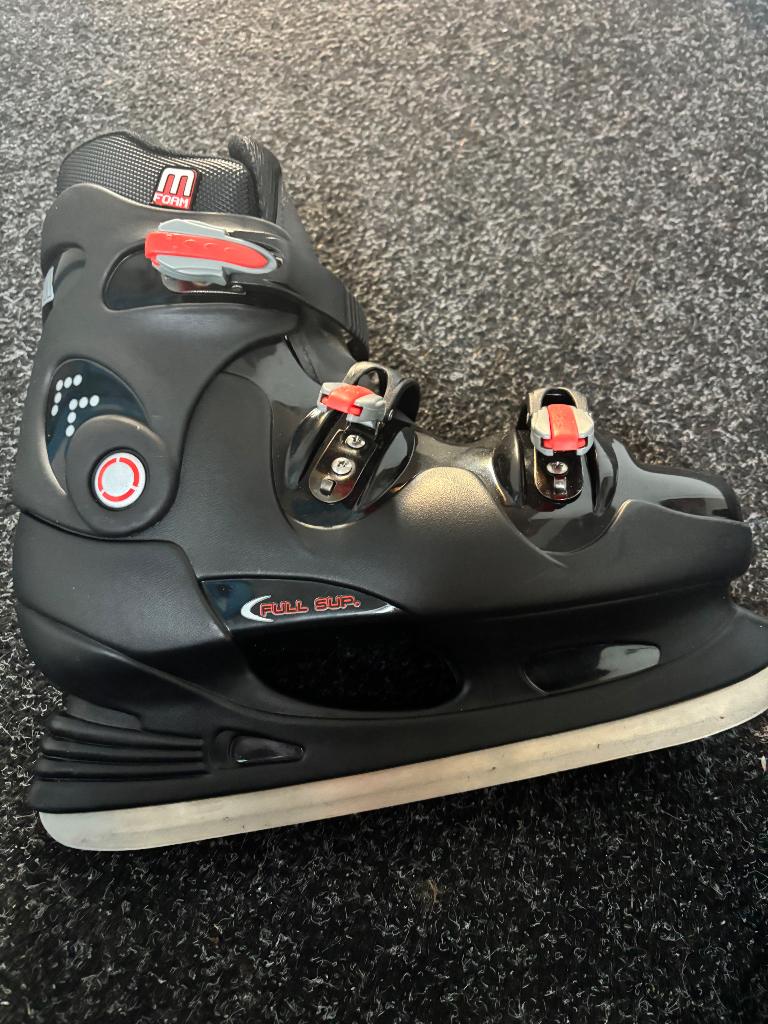 Schaatsen maat 42, Sport en Fitness, Schaatsen, Ophalen, Zo goed als nieuw, IJshockeyschaatsen, Overige merken