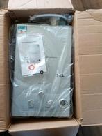 Camping Geiser 12L nieuw in doos, Doe-het-zelf en Verbouw, Geisers en Boilers, Ophalen of Verzenden, Minder dan 3 jaar oud, Minder dan 20 liter