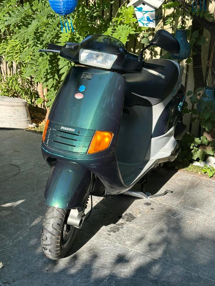 Piaggo skipper 125cc, Fietsen en Brommers, Scooters | Piaggio, Zo goed als nieuw, Overige modellen, Benzine, Ophalen
