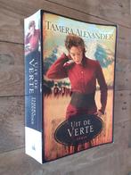 Uit de verte - Tamera Alexander (christelijke roman), Ophalen of Verzenden, Zo goed als nieuw