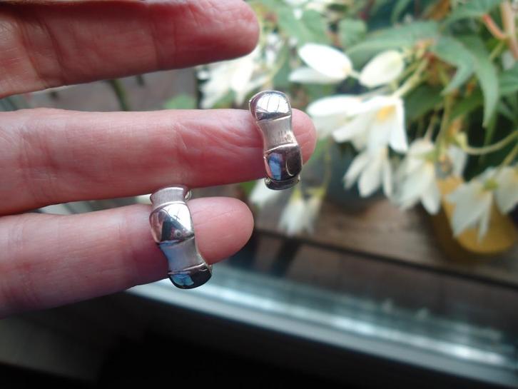 mooie echt zilveren dikke oorringen van pierre cardin 925, Sieraden, Tassen en Uiterlijk, Oorbellen, Zo goed als nieuw, Hangers