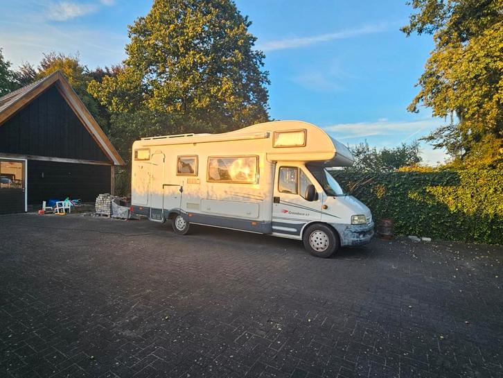 Ruime Familiecamper Rollerteam Granduca 67, Caravans en Kamperen, Campers, Particulier, tot en met 6, Alkoof, Fiat, Fiat, Diesel