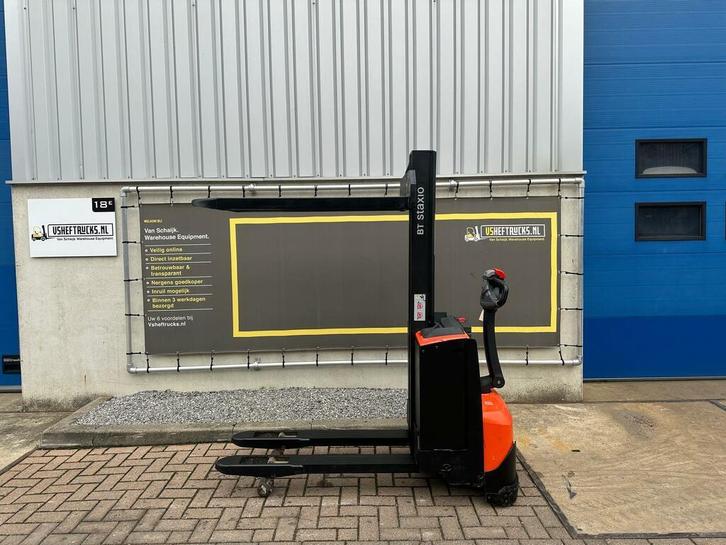 VS-22439 Elektrische DUO stapelaar Toyota initiële lift 158, Zakelijke goederen, Machines en Bouw | Heftrucks en Intern transport
