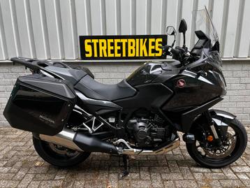 Honda NT 1100 DCT (bj 2023) beschikbaar voor biedingen