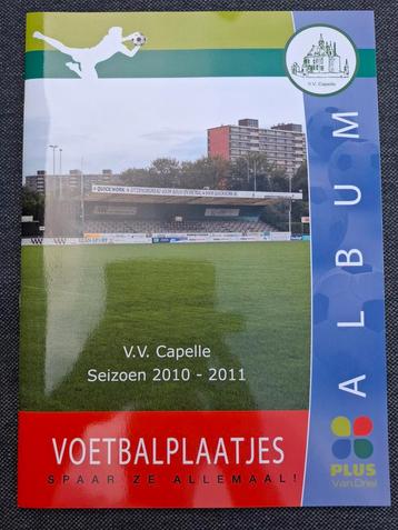Voetbalplaatjesalbum V.V. Capelle Seizoen 2010-2011 compleet beschikbaar voor biedingen