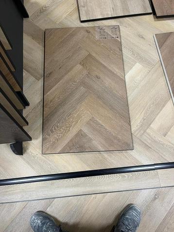 4 pakken Pvc vloer: Aspecta Contours GD55 Vinyl beschikbaar voor biedingen